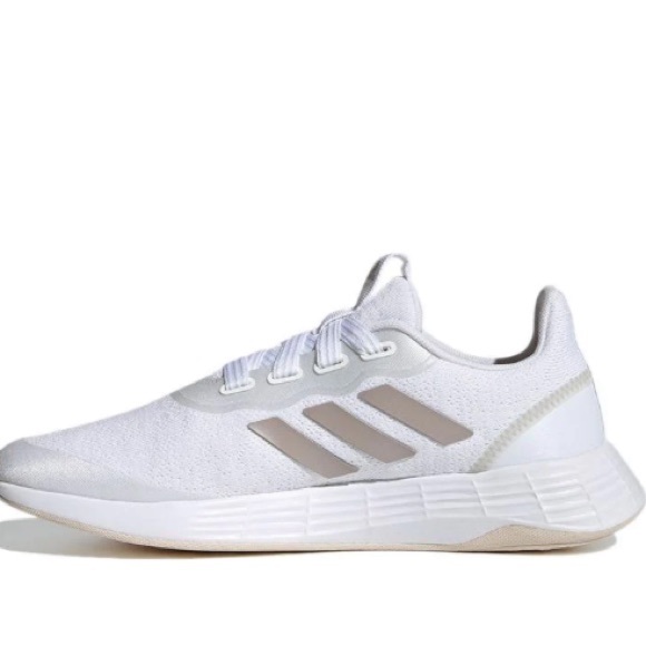 adidas Shoes - ADIDAS Women QT Racer 'Champagne Metallic Ivory | 7.5
